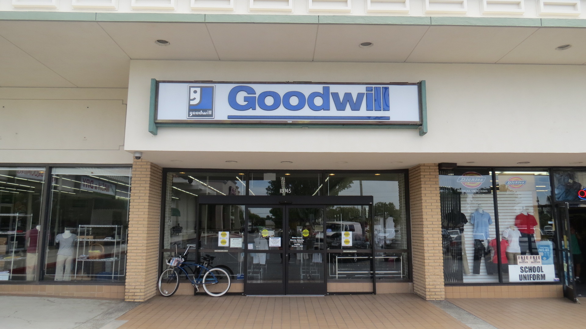 Cerritos Goodwill Retail Store Goodwill, Serving the People of