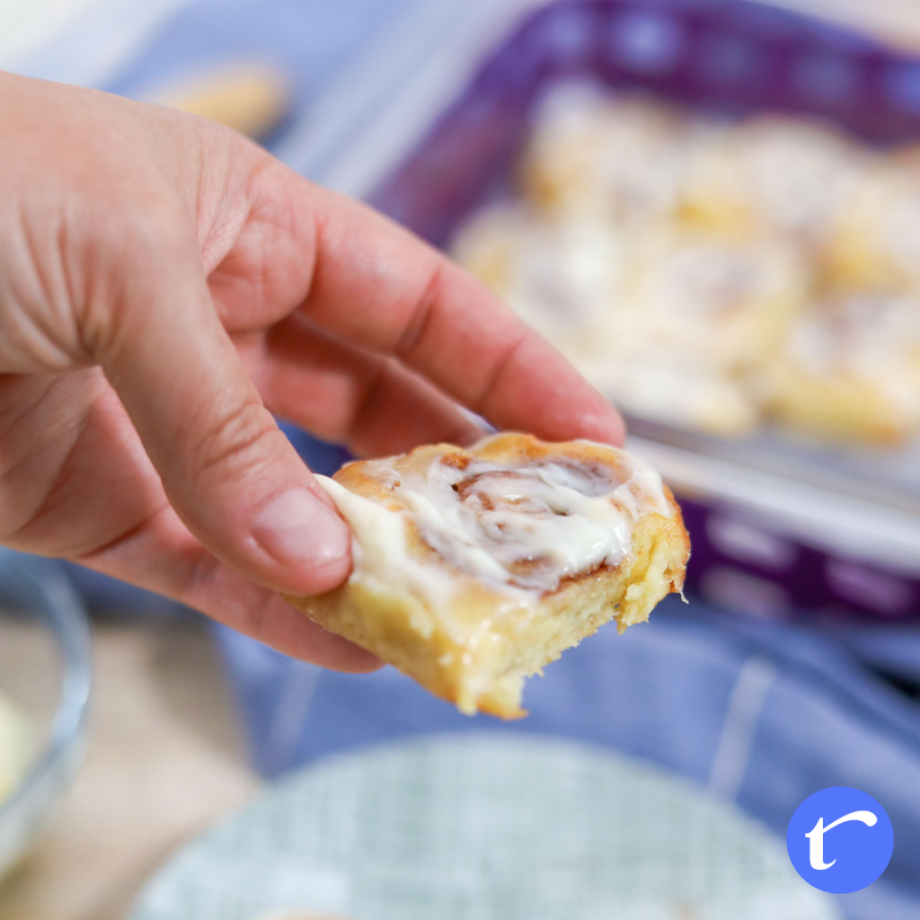Soft Keto Cinnamon Rolls Recipe (Mozzarella Dough) Thinlicious