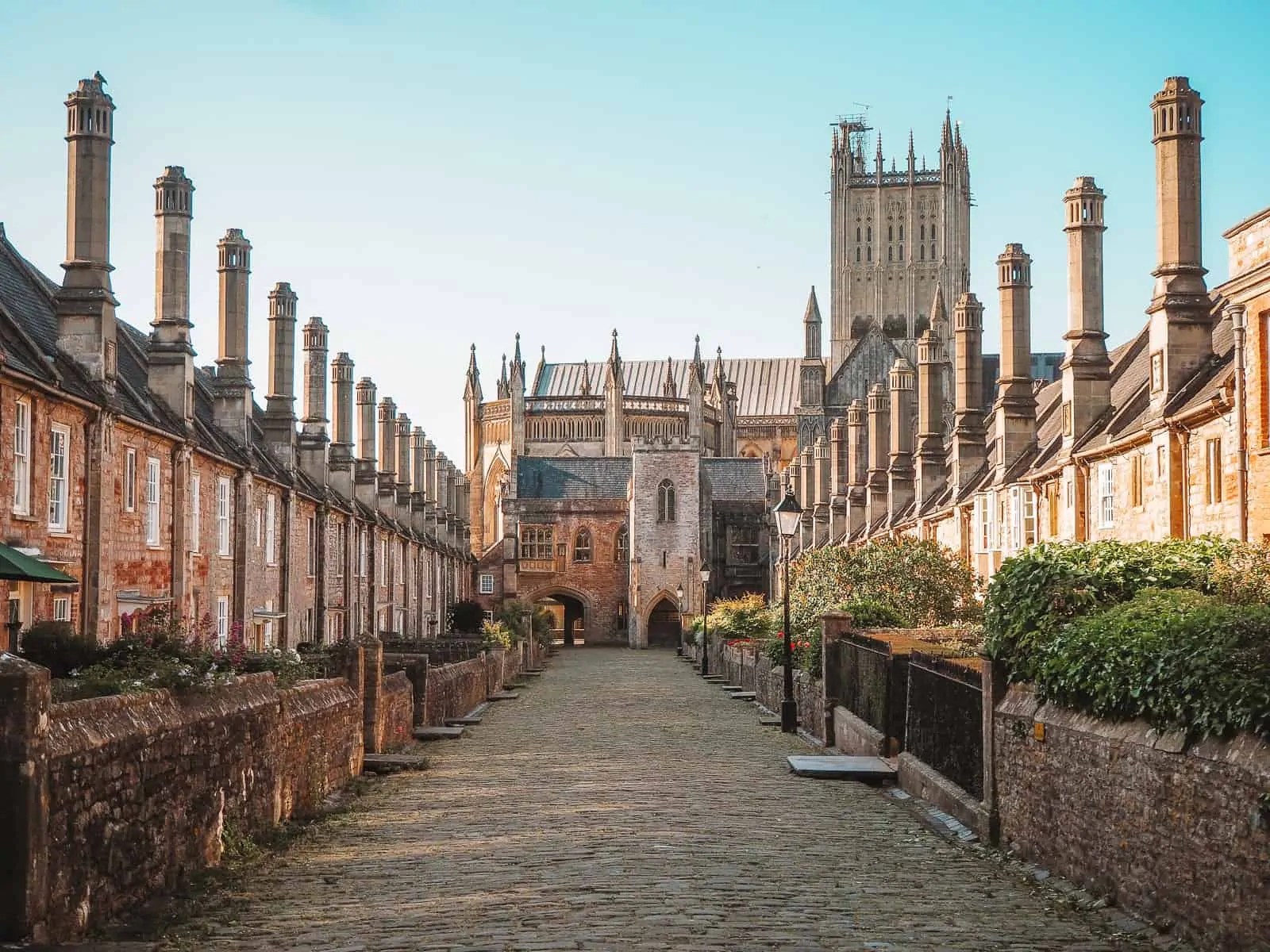 Vicar's Close Wells Europe's Oldest Residential Street (2024)!
