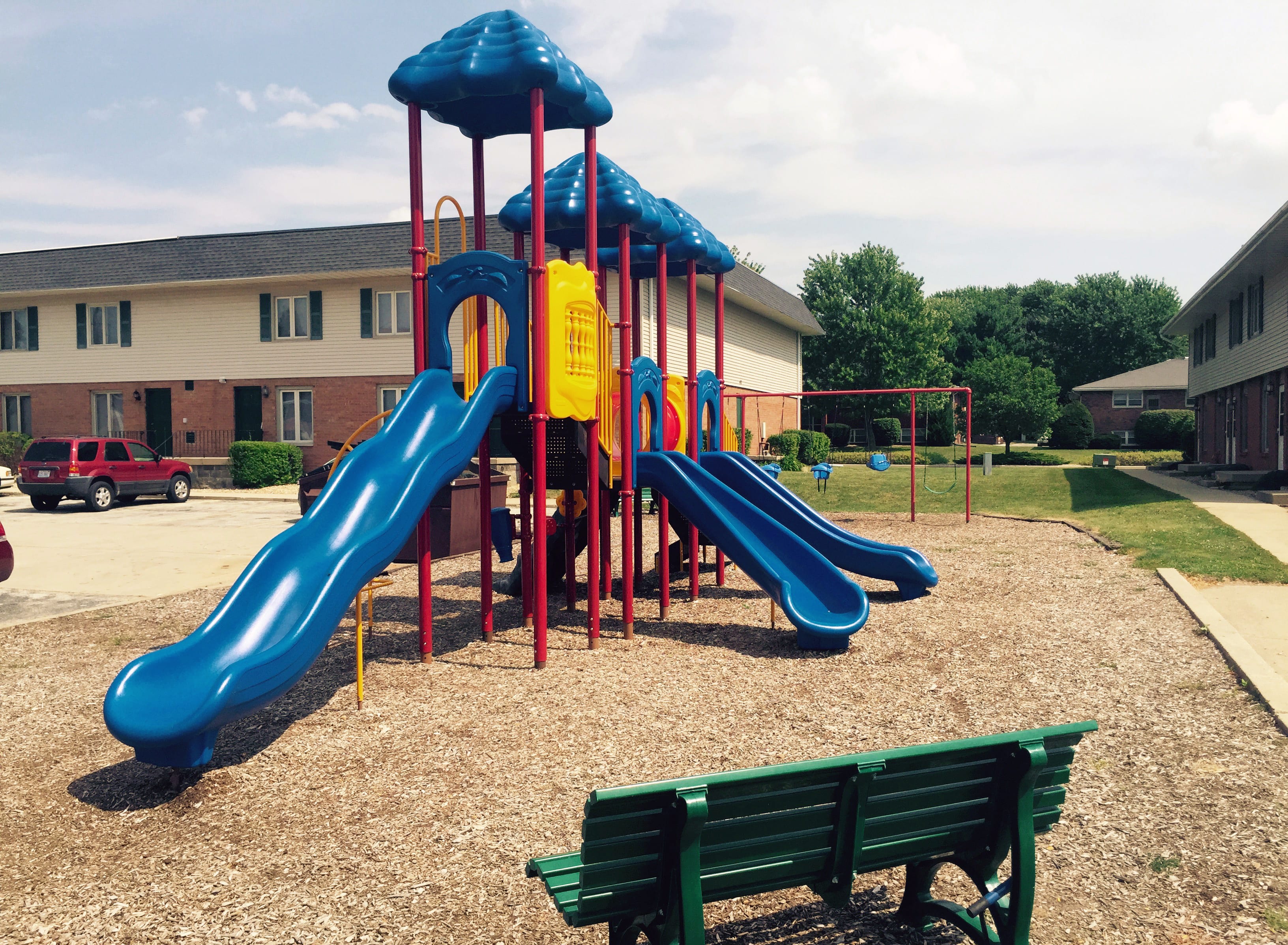 Pinecrest Apartments ThirdSide Inc.