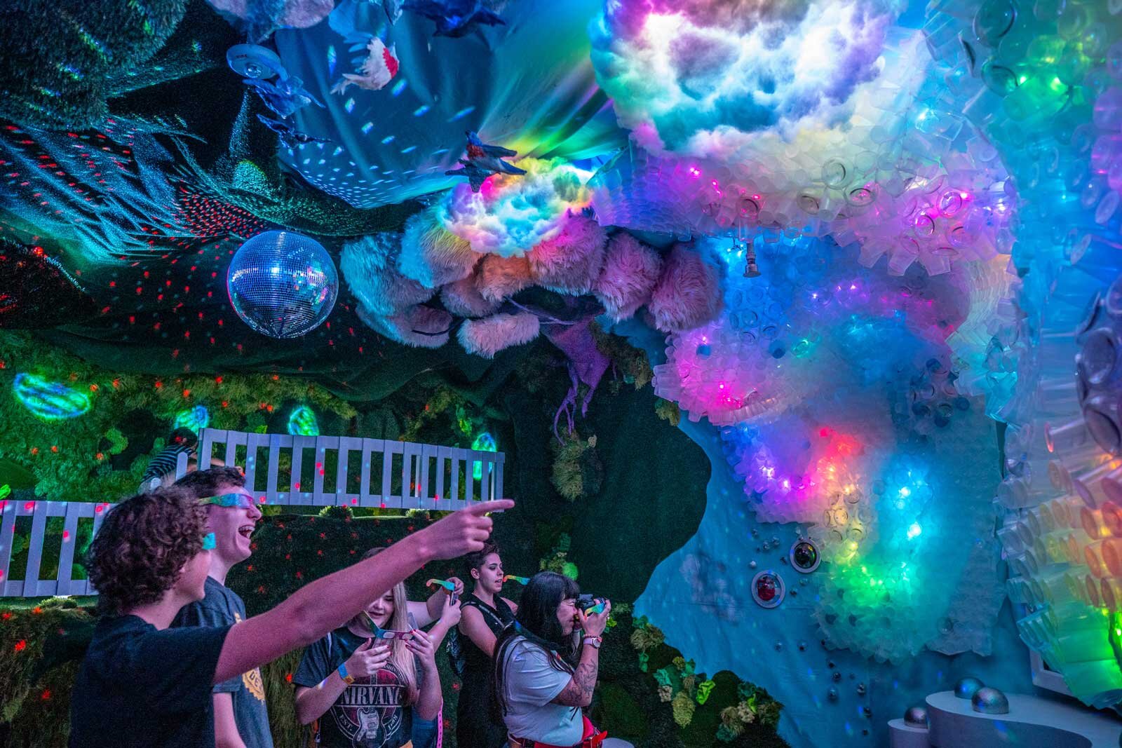 This Immersive Globe