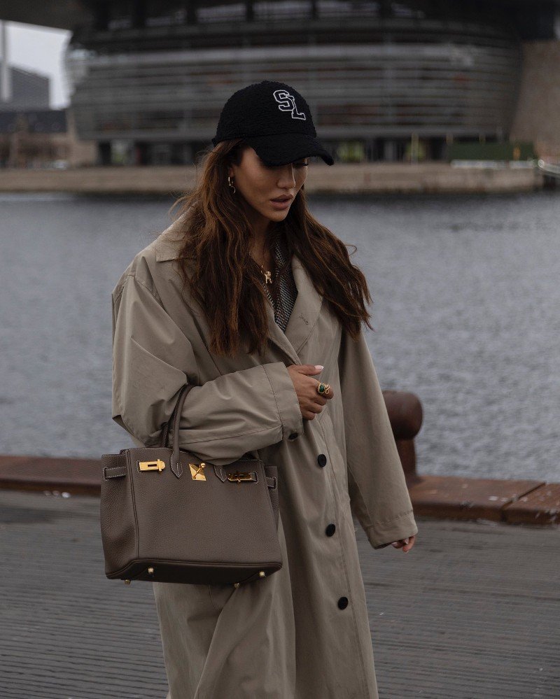 How to Style a Baseball Cap from Winter to Spring