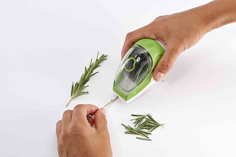 Crisp Herb Mincer Chop Your Herbs Quickly Without Any Bruising