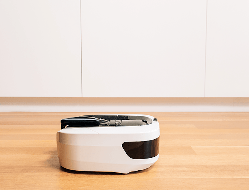 Coral One The AllinOne Automated Vacuum Cleaner