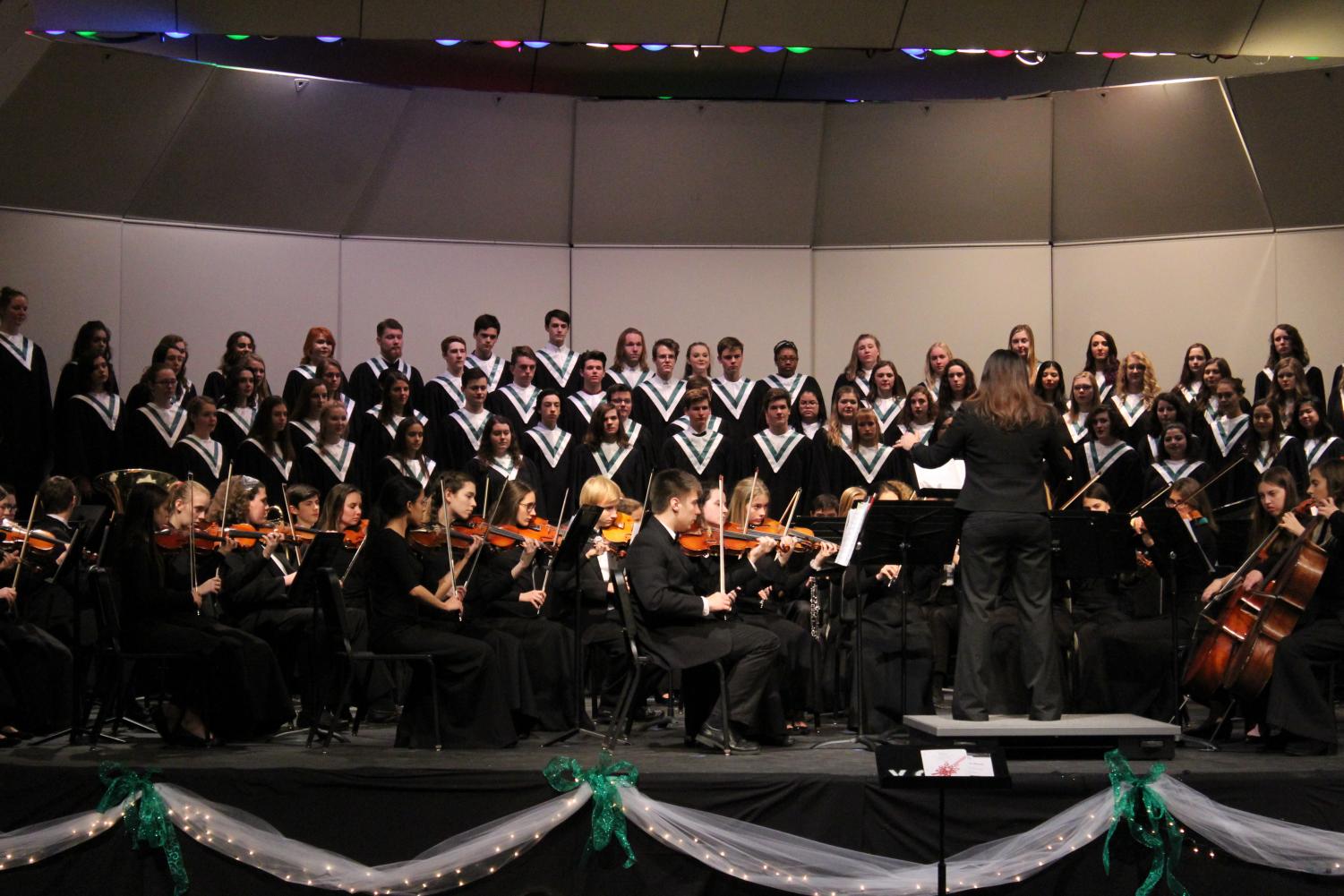 Holiday choir concert brings band, choir, and orchestra together in the