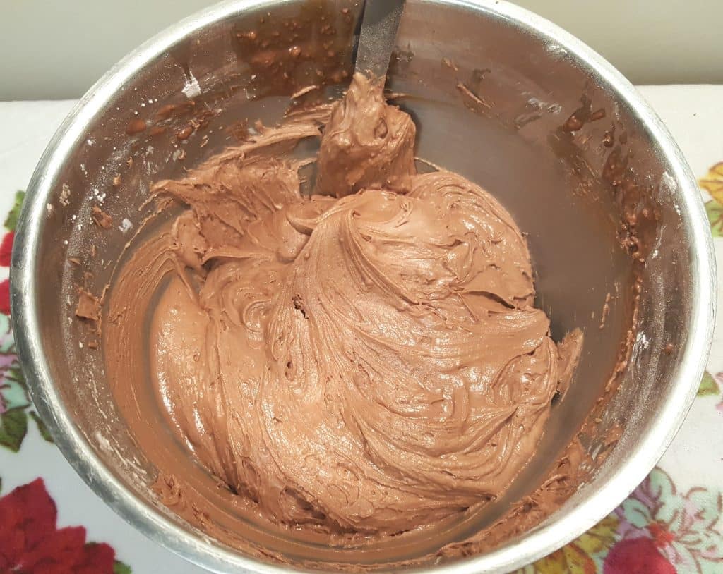 Sinfully Delicious Mocha Buttercream Frosting Recipe This Old Gal
