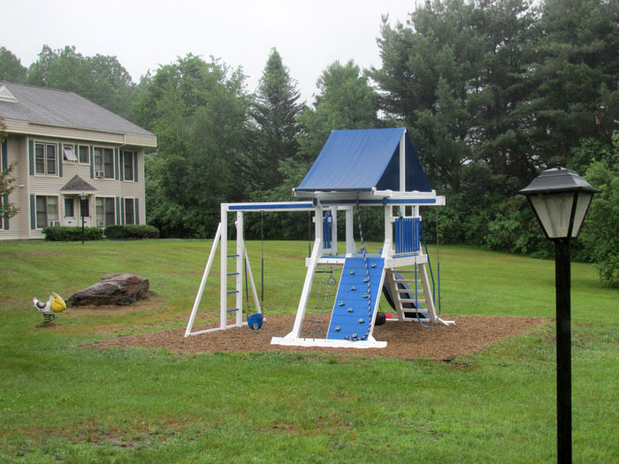 Franklin Plantation Apartments and Townhouses West Franklin New Hamphire Low Housing