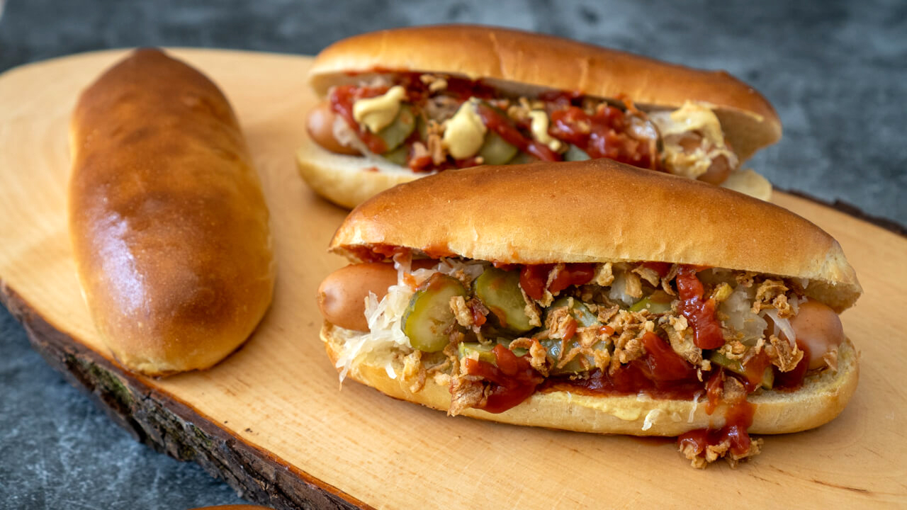 Hot Dog Brötchen selber machen Thomas kocht der Kochkanal auf Youtube