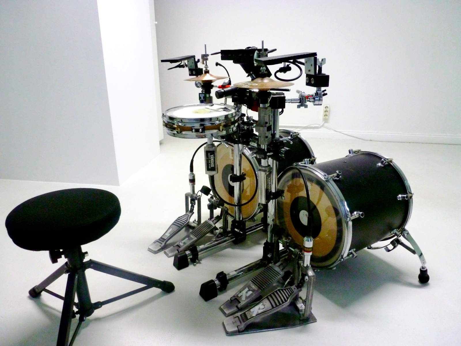 Strange Fluid Hybrid Kit Thomas Leisner