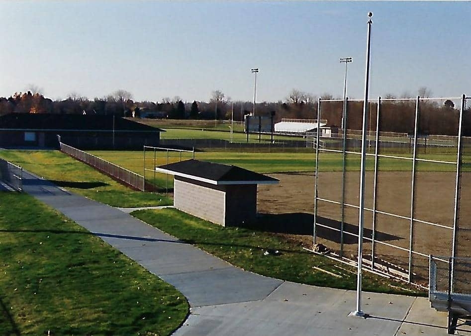 Commercial Chain Link Thomas Fence Co.