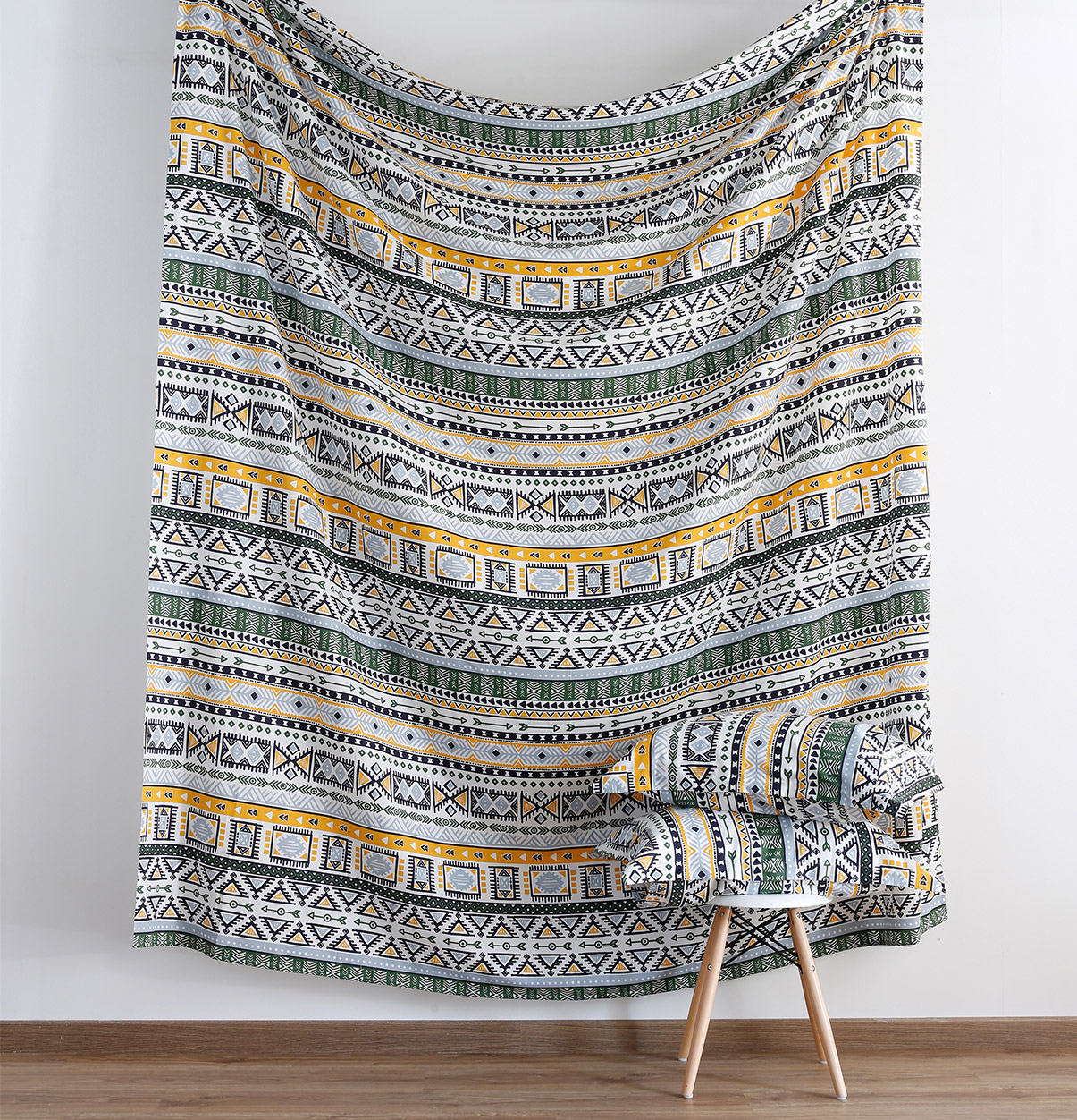 Buy Aztec Cotton Bed Sheet Green With 2 pillow covers Thoppia