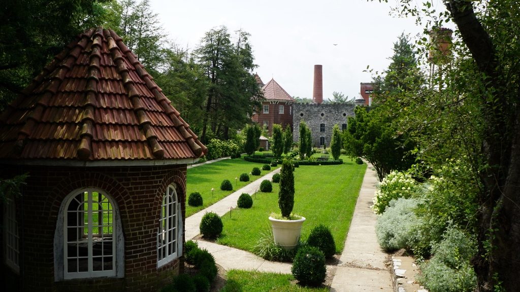 Castle & Key Opens September 19th Thoroughbred Limousine