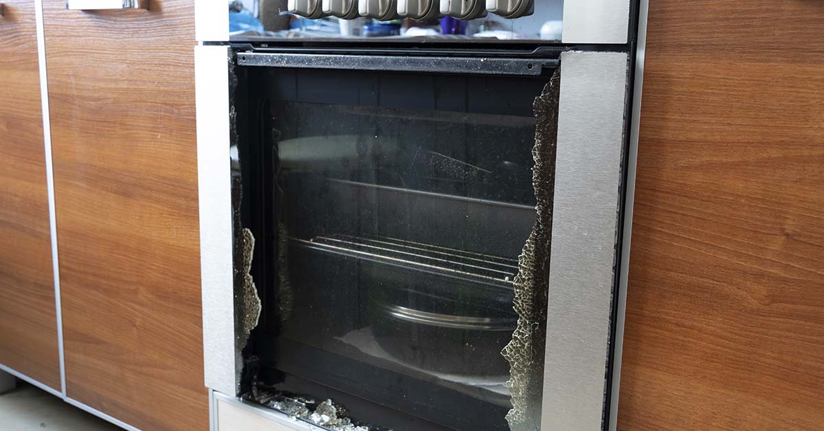 Why Oven Doors Break And Ways To Avoid It?