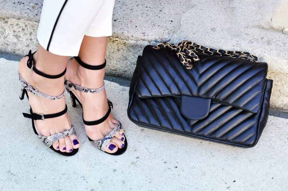 35 Different Types of Sandals for Women and Men (Epic List)