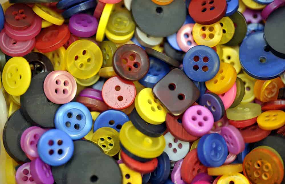 14 Different Types of Buttons (for Clothing and Accessories)