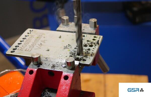 Drilling in metal How to drill in metal in 3 steps