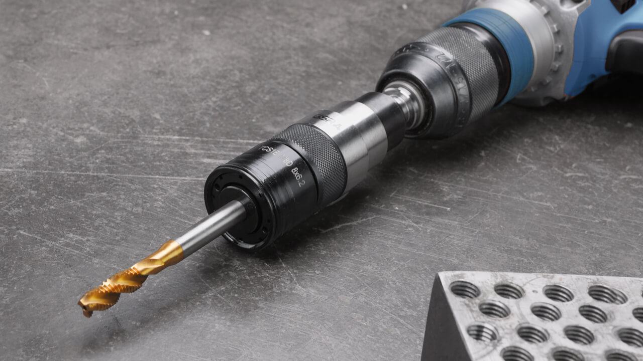 Thread QC Adapter eTapping with hexagonal shaft for