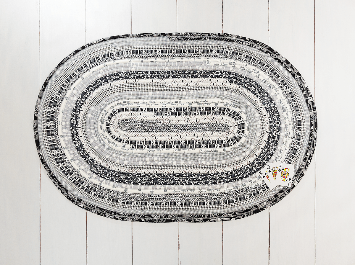 Eternally Chic Black and White Oval Accent Rug Threadway Design