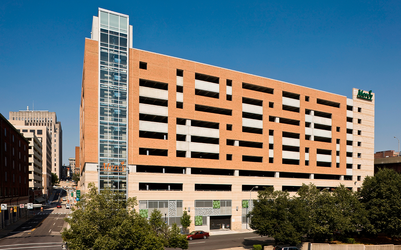 Mercy Medical Center, Davis St Garage Three B Architecture
