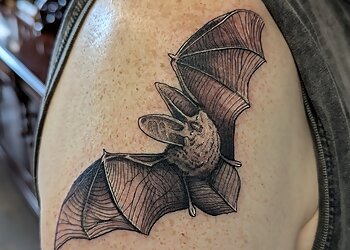 3 Best Tattoo Shops In Bury, Uk - Expert Recommendations 250_x_350_jpg