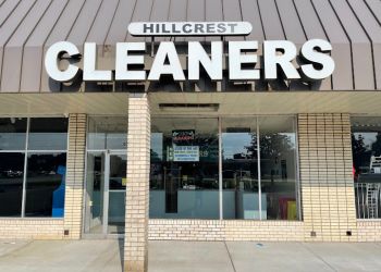 3 Best Dry Cleaners in Warren, MI - ThreeBestRated