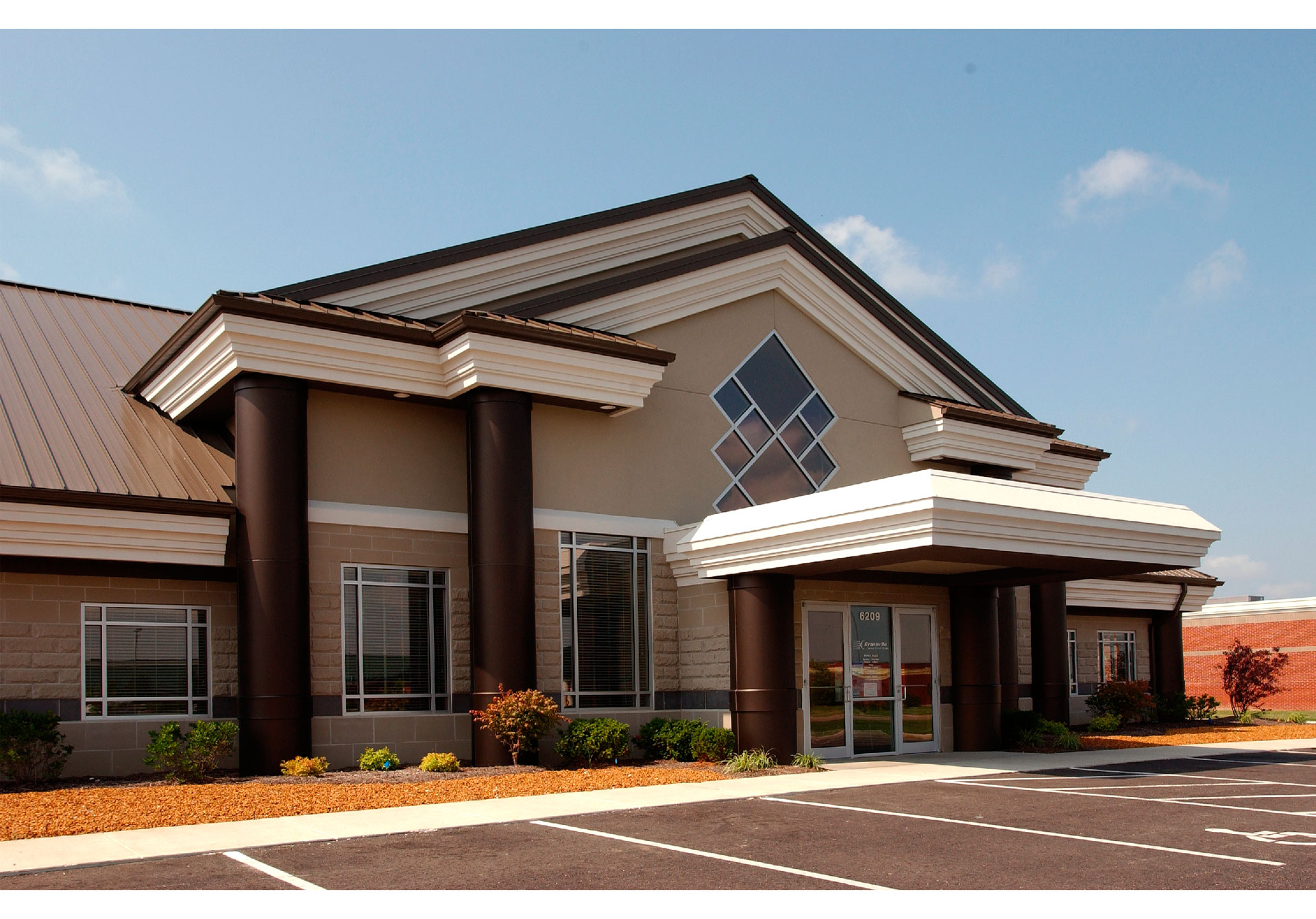 Evansville Federal Credit Union Office Building Three i Design