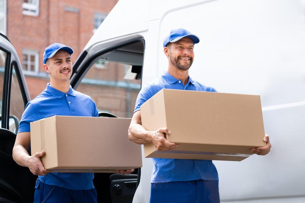 Top Hispanic Movers Near Me Safe & Cheap Three Movers