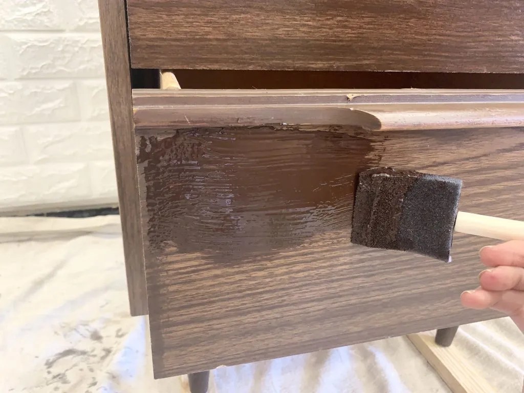 How to Gel Stain Laminate Furniture (Yes you can)! Thrifted Nest