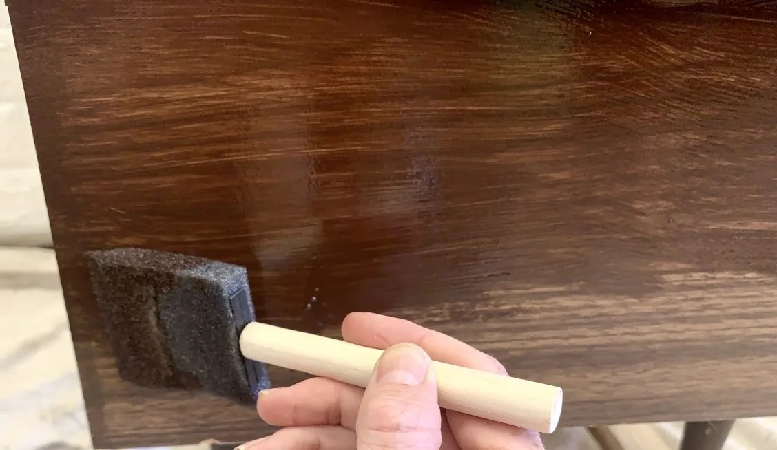 How to Gel Stain Laminate Furniture (Yes you can)! Thrifted Nest