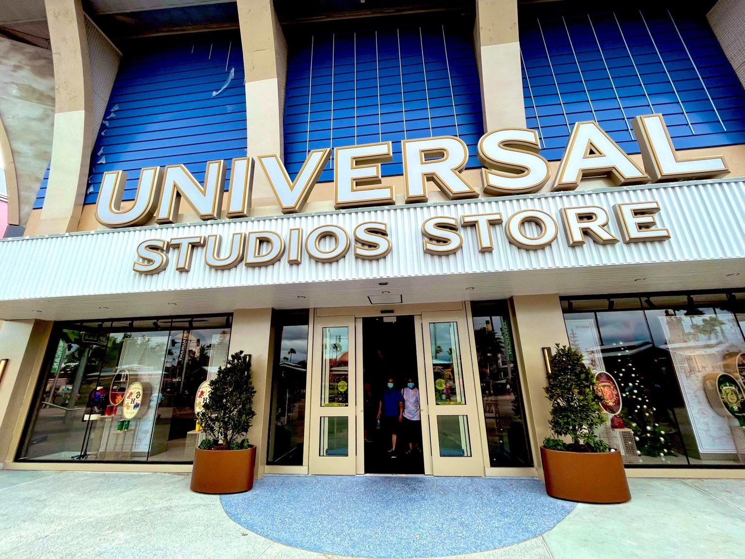 New Universal Studios Store Opens in CityWalk at Universal Orlando