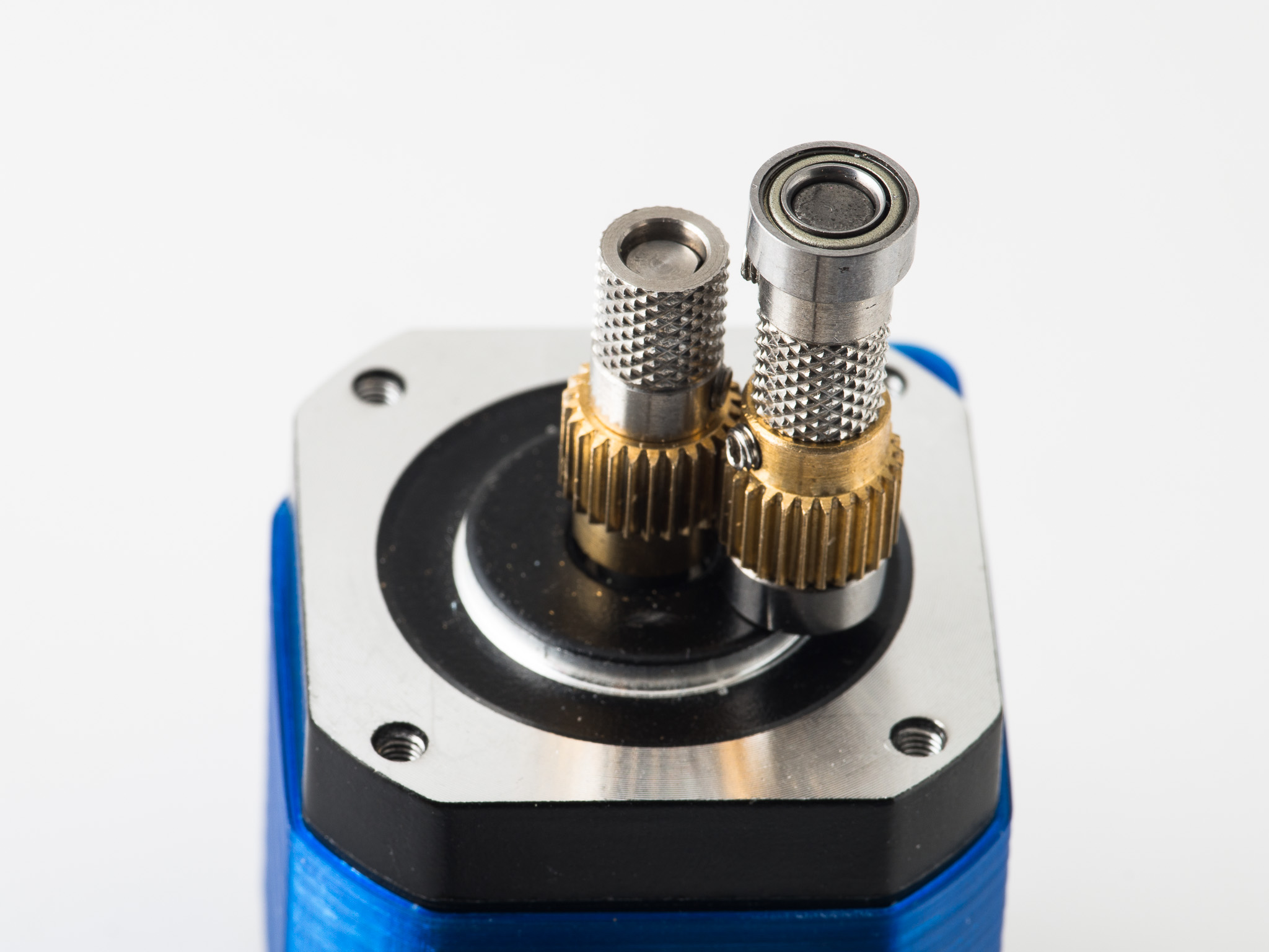 6 Dual Drive Bowden Extruders Thrinter