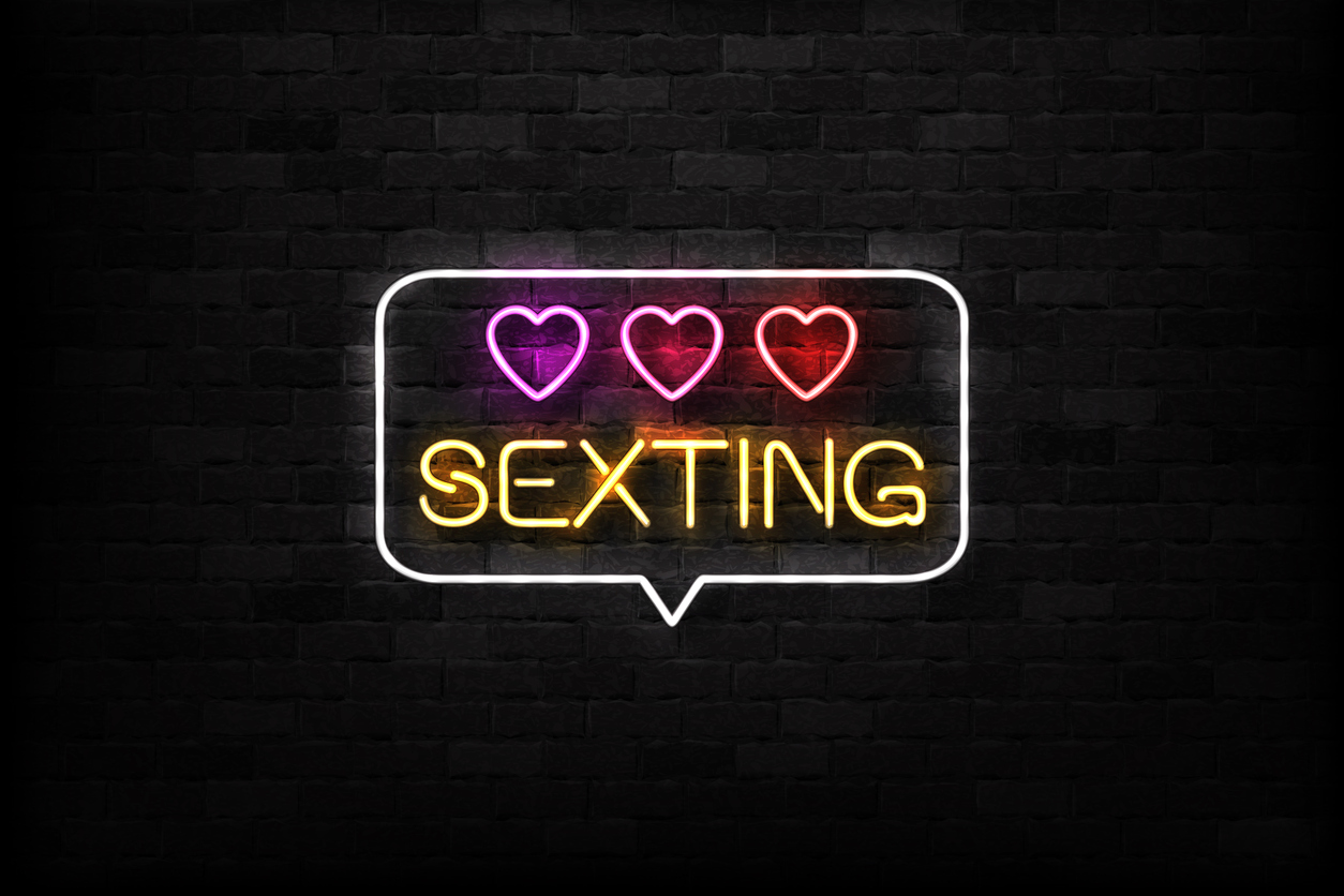 The Comprehensive Guide To Sexting Emojis! Thrissle
