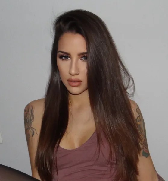 Throne | Luna | My Wishlist