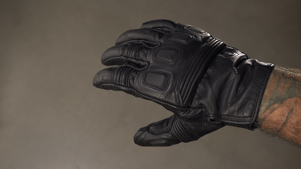 Short Cuff Vs Gauntlet Gloves — Throttle Buff
