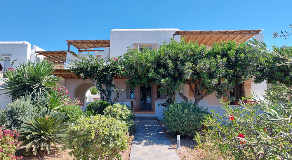 Looking for the Best Family Holiday Home in Greece? Avoid these