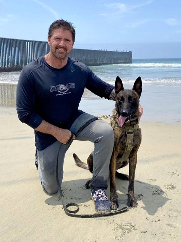 Steve “Zane” Stoops Throw Away Dogs Project