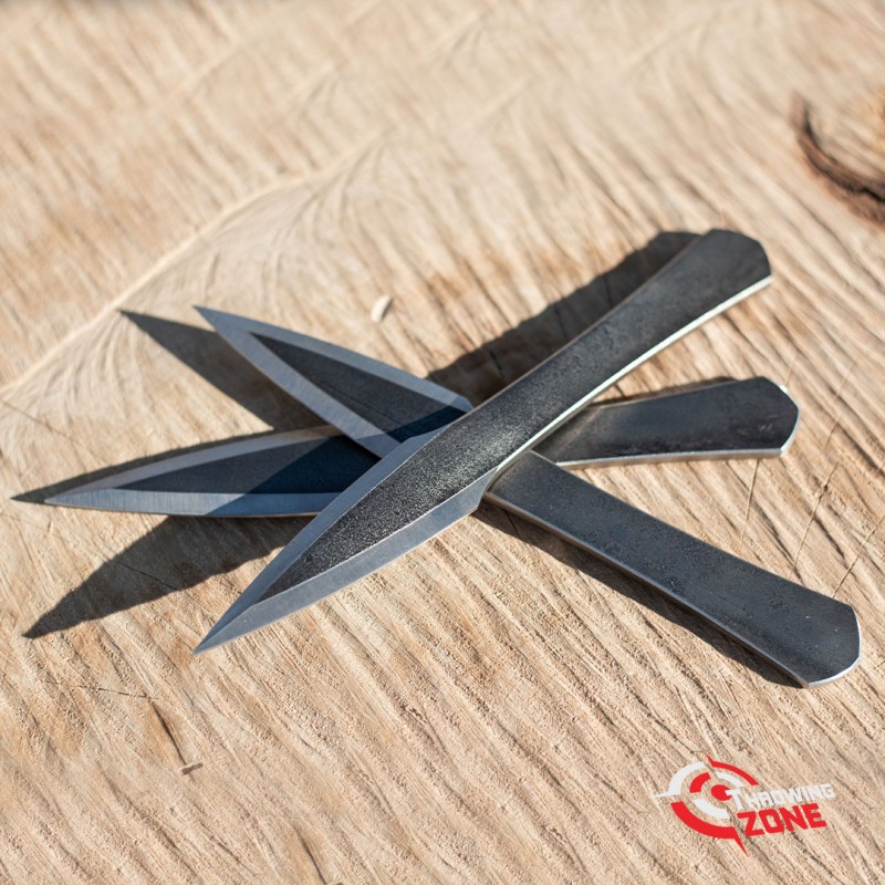Javelin Throwing knives