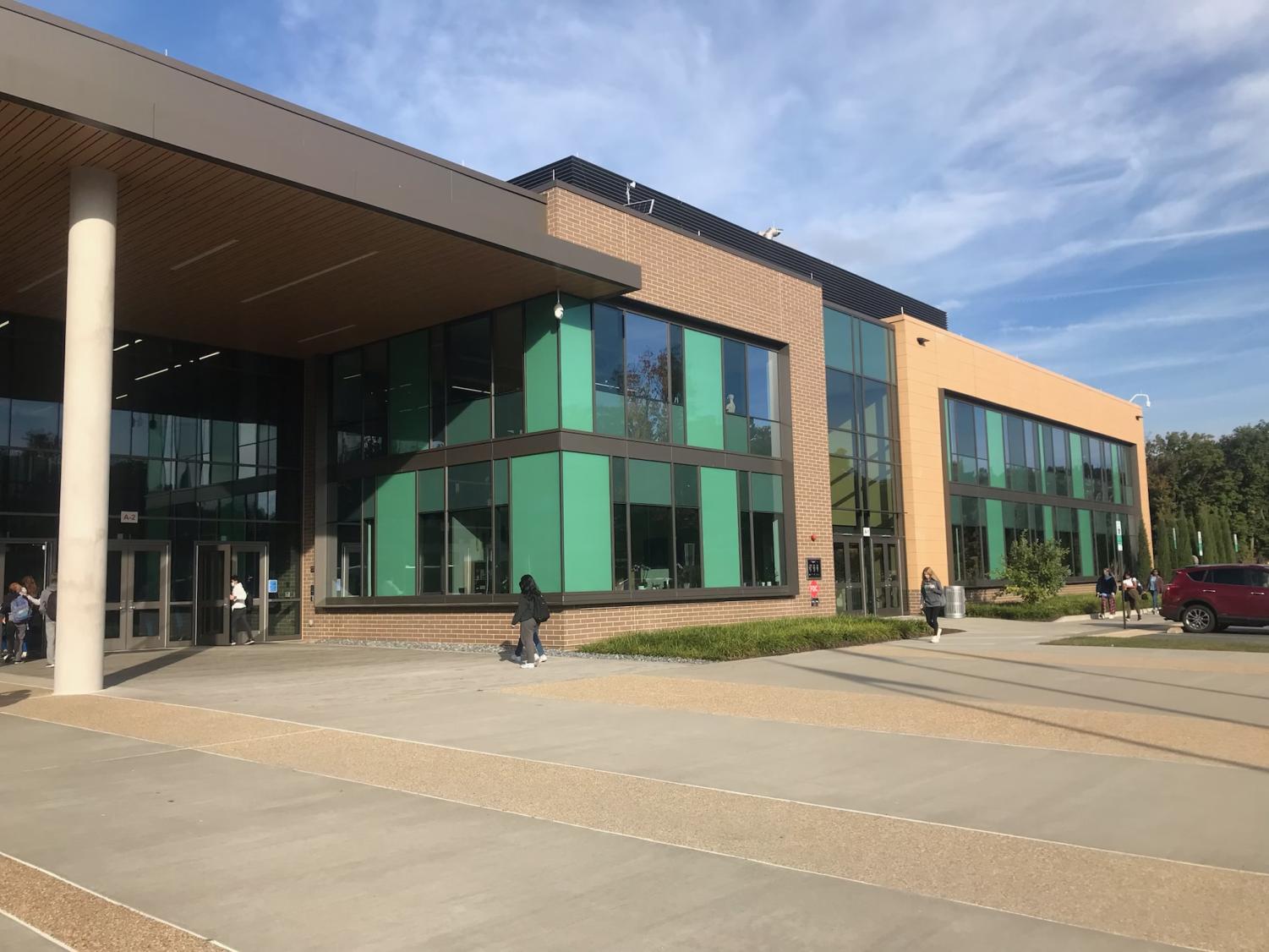 Should you apply to the Academies of Loudoun? The Pack