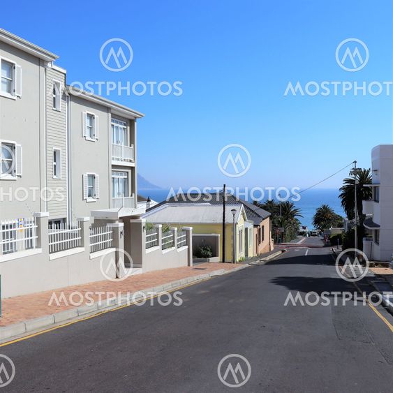 "Seaforth i Simon's Town" av Maria Groth Mostphotos