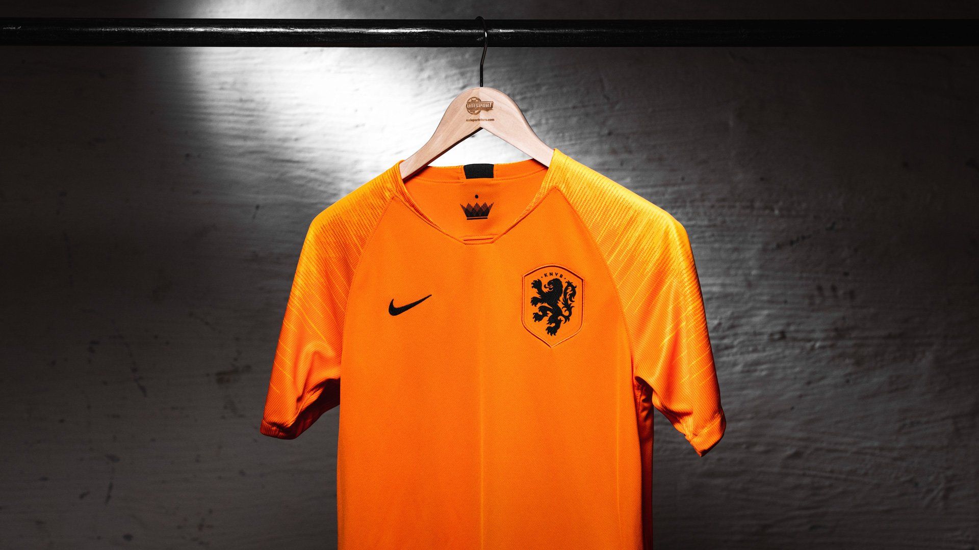 Het Nieuwe Nederlands Elftal Shirt Is Bekend! |
