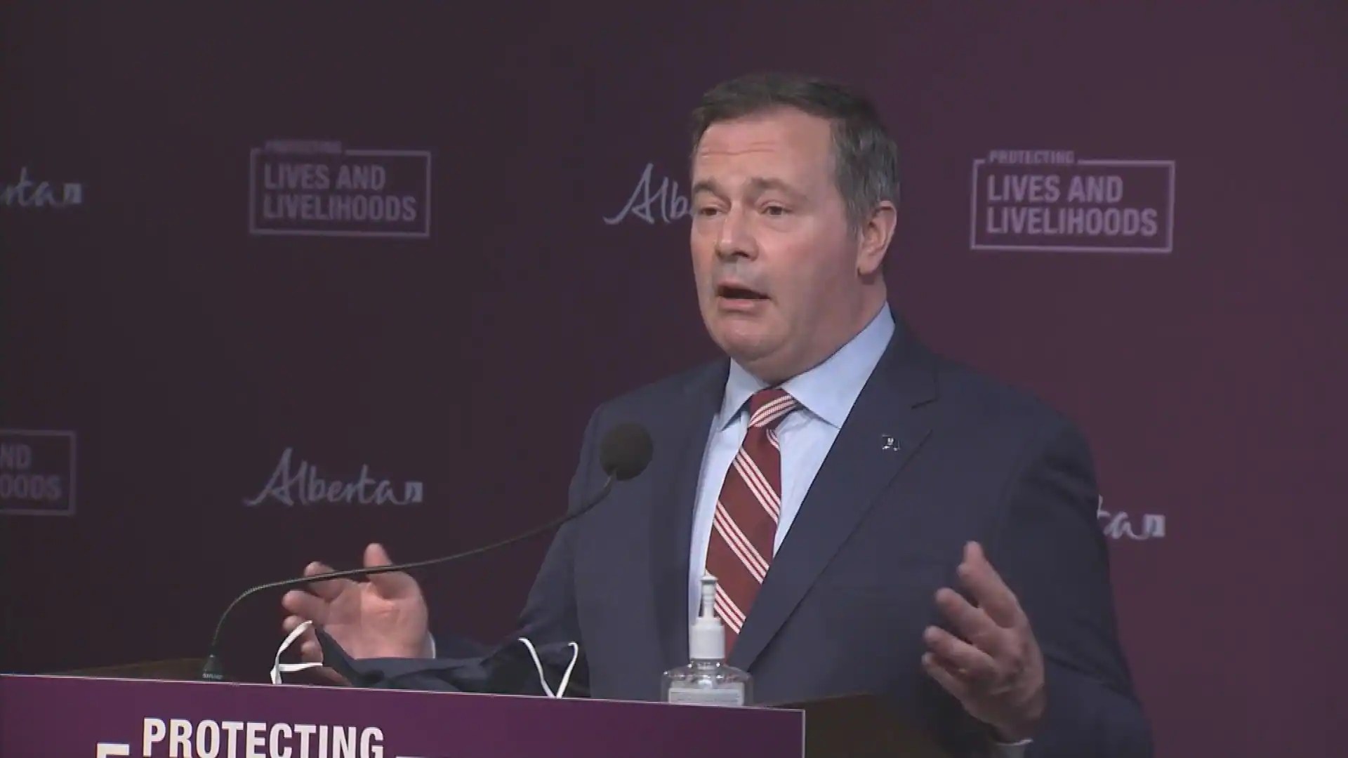Alberta premier 'angered' at antilockdown rodeo CBC.ca