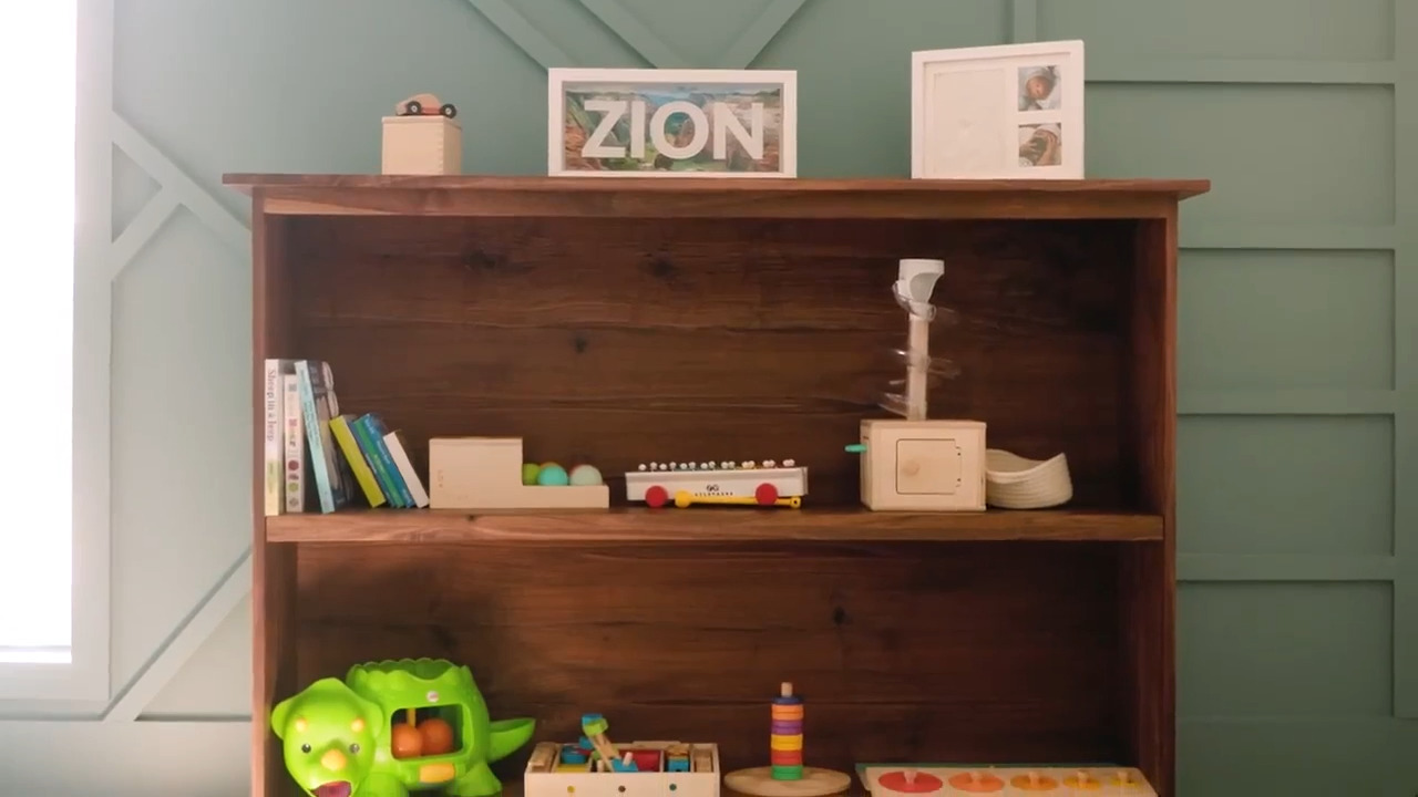 Guy Shows Hot to Make DIY Wooden Toy Shelf Jukin Licensing