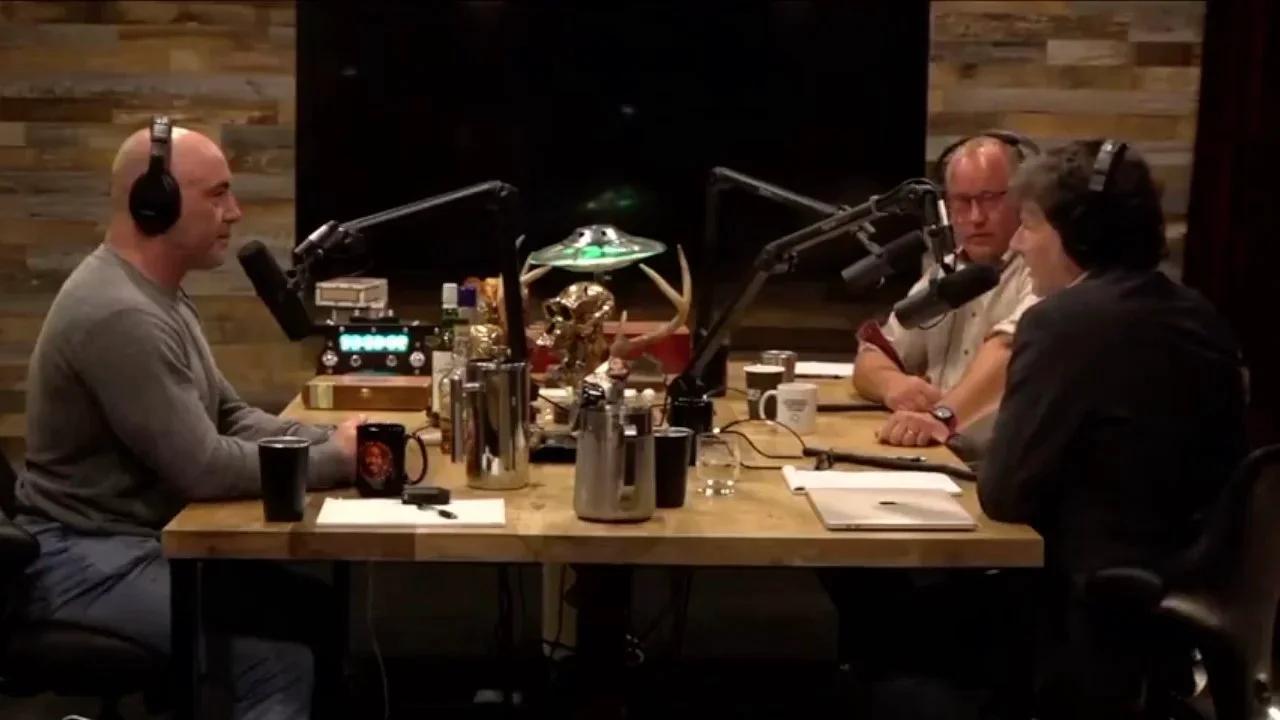 The Joe Rogan Experience 1671 Bret Weinstein and Dr. Pierre Kory