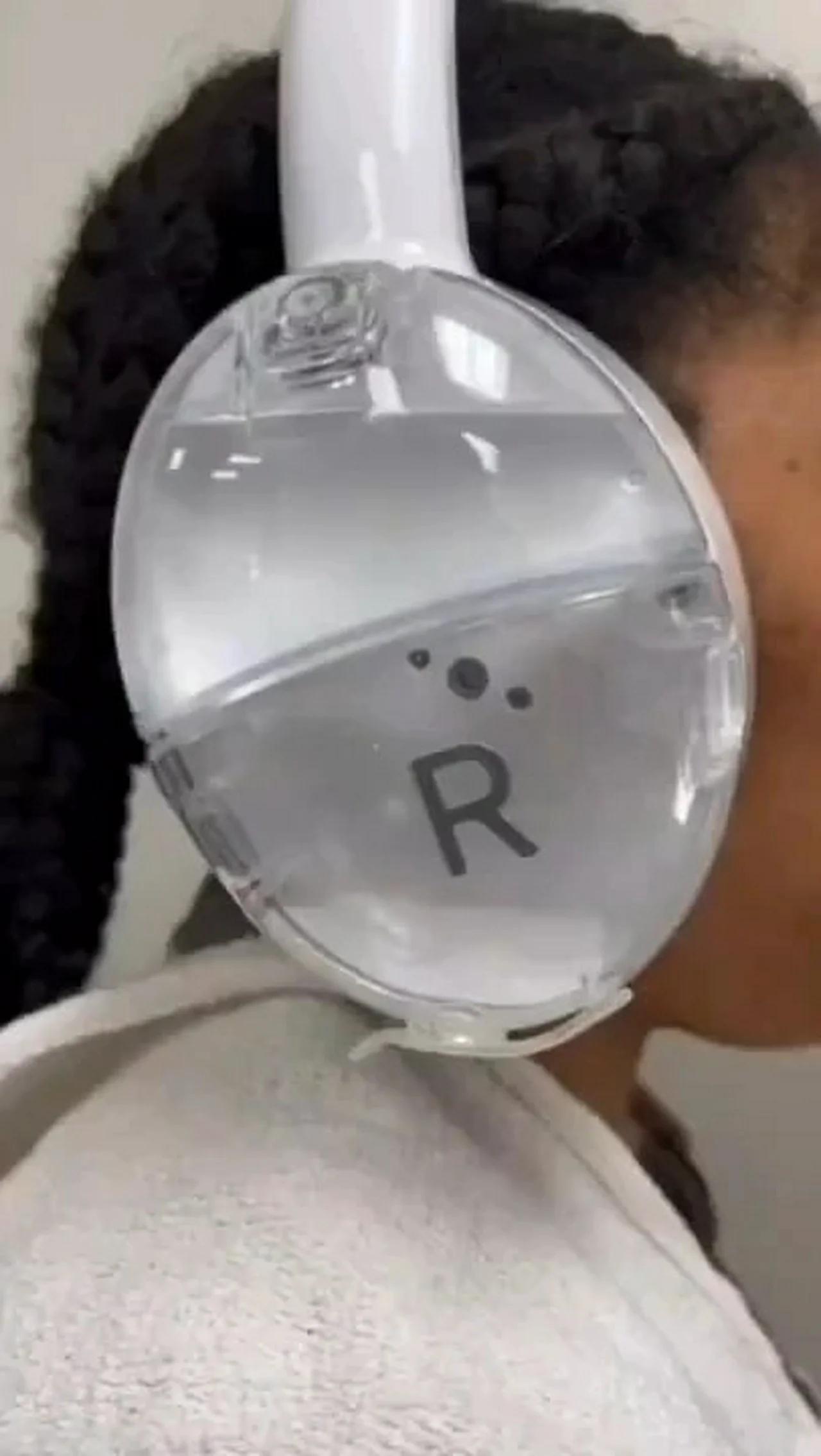 ear cleaning headphones