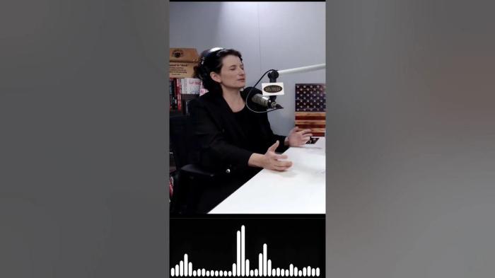 Nellie bowles net worth