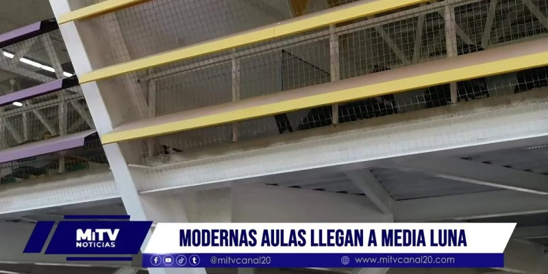 Modernas aulas llegan a media luna