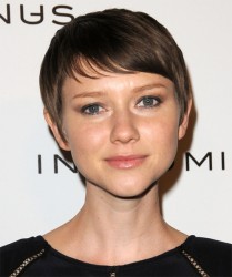 Valorie Curry - Nude Celebrities Forum | FamousBoard.com