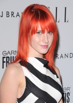 Hayley Williams - Nude Celebrities Forum | FamousBoard.com - Page 4