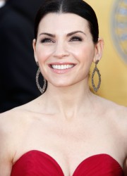 Julianna Margulies - Nude Celebrities Forum | FamousBoard.com