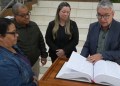 Igreja no Paraná conclui Bíblia escrita à mão após 10 anos: ‘Um privilégio’